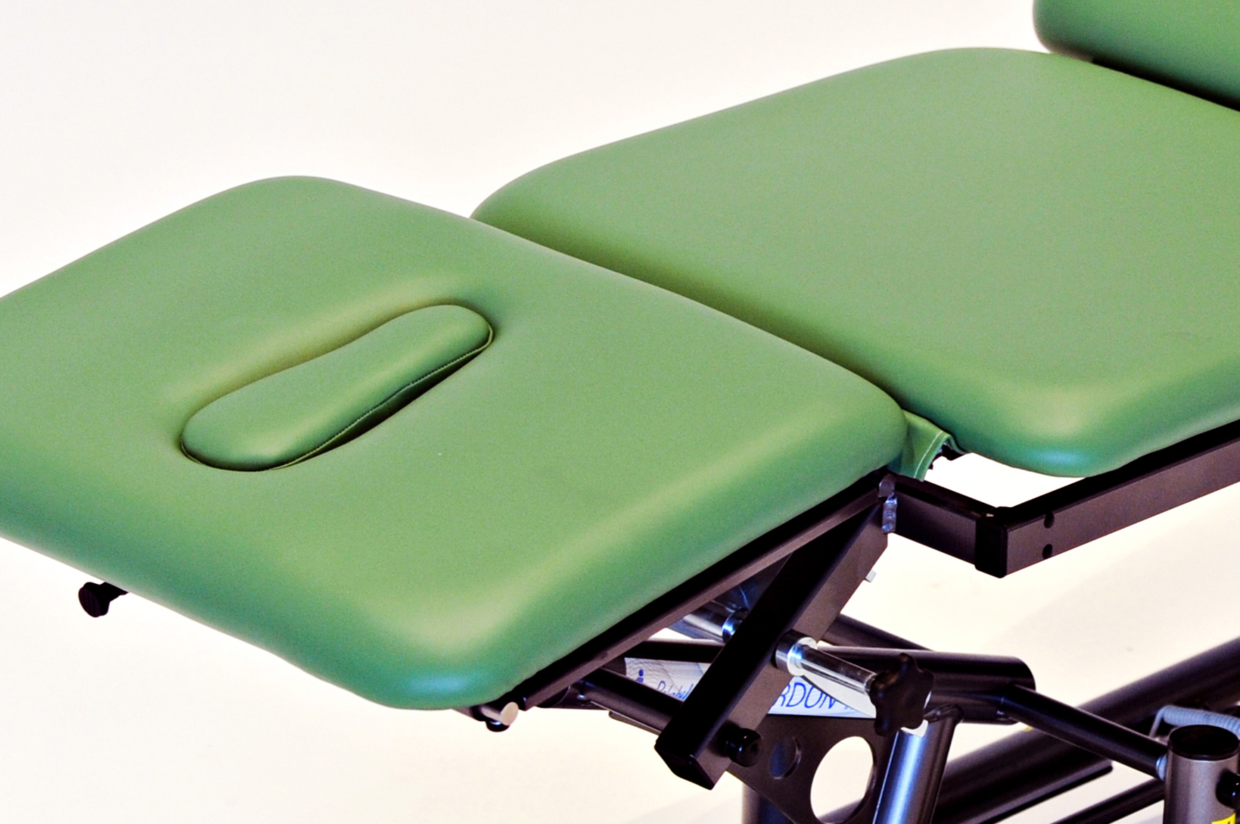 Cardon Manual Physical Therapy Table Medquip Inc